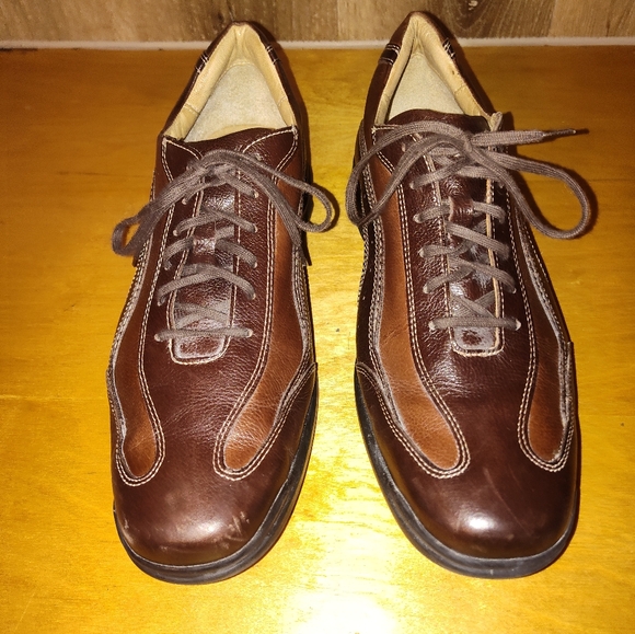 Johnson & Murphy - Picture 3 of 10